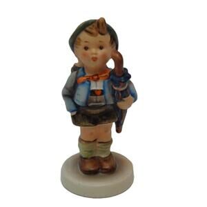 Vintage Goebel Hummel figurine "Home From Market" Mold #198
